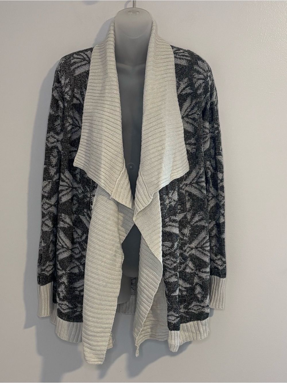 Mudd Gray Cream Metallic Knit Waterfall Cardigan Sweater Small
